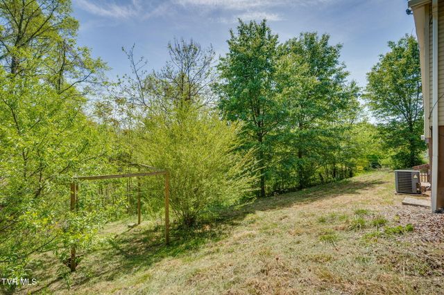813 Big Hill Road, Pennington Gap, VA 24277