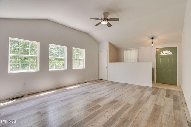 813 Big Hill Road, Pennington Gap, VA 24277