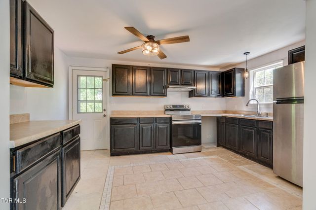 813 Big Hill Road, Pennington Gap, VA 24277