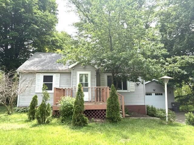 67741 County Road 388, South Haven, MI 49090