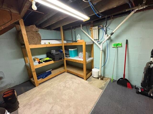 67741 County Road 388, South Haven, MI 49090