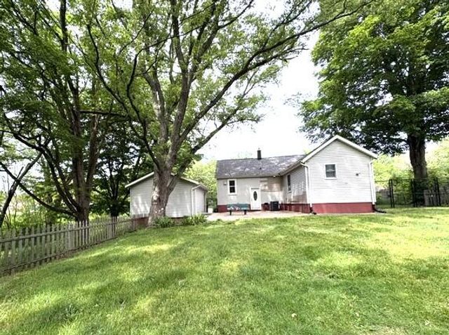 67741 County Road 388, South Haven, MI 49090