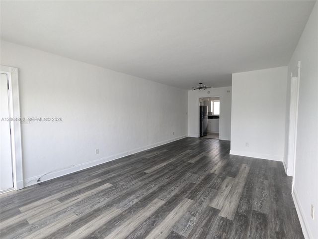 7805 Crespi Blvd 4, Miami Beach, FL 33141