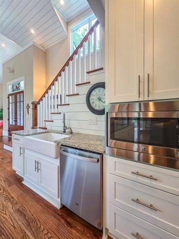 14 Allatoona Estates Drive SE, Acworth, GA 30102