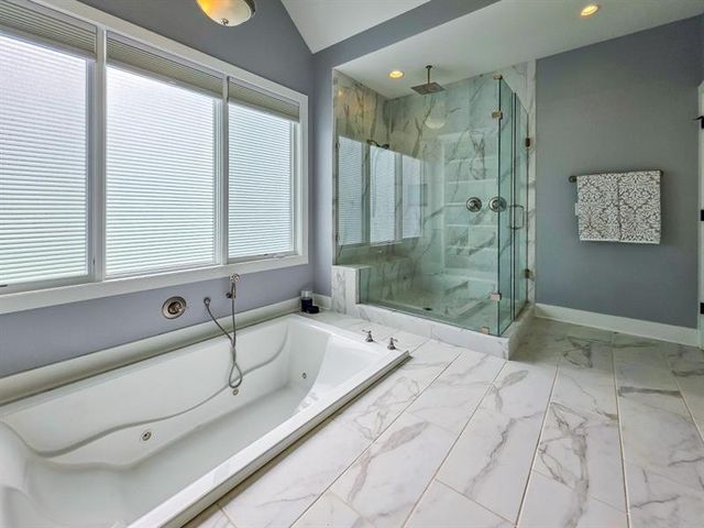 14 Allatoona Estates Drive SE, Acworth, GA 30102