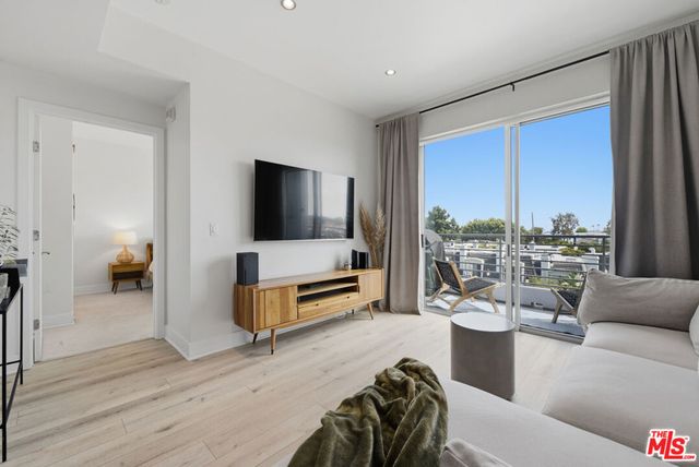 7857 W Manchester Avenue PH2, Playa Del Rey, CA 90293