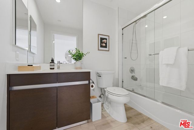 7857 W Manchester Avenue PH2, Playa Del Rey, CA 90293