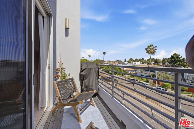 7857 W Manchester Avenue PH2, Playa Del Rey, CA 90293