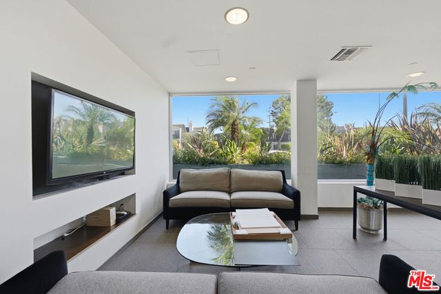 7857 W Manchester Avenue PH2, Playa Del Rey, CA 90293