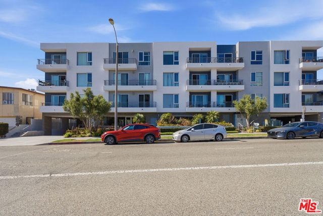 7857 W Manchester Avenue PH2, Playa Del Rey, CA 90293