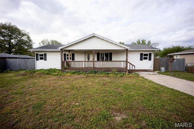 2311 Orville Avenue, Granite City, IL 62040