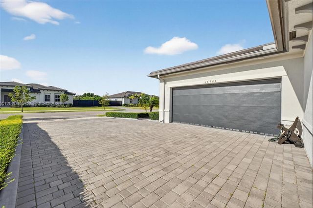 16767 SW 290th Ln, Homestead, FL 33030