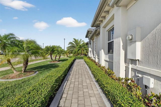 16767 SW 290th Ln, Homestead, FL 33030
