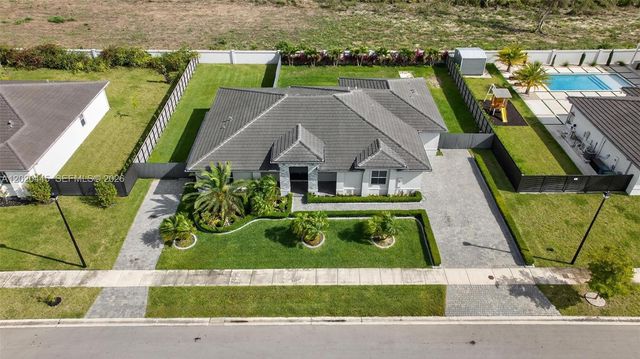 16767 SW 290th Ln, Homestead, FL 33030