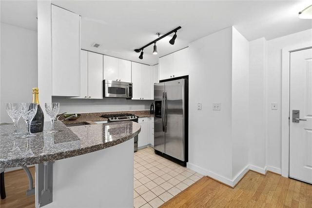 3338 Peachtree Road NE 705, Atlanta, GA 30326