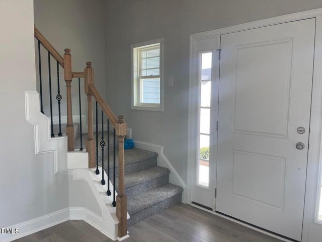 203 Lake Edge Drive, Lillington, NC 27546