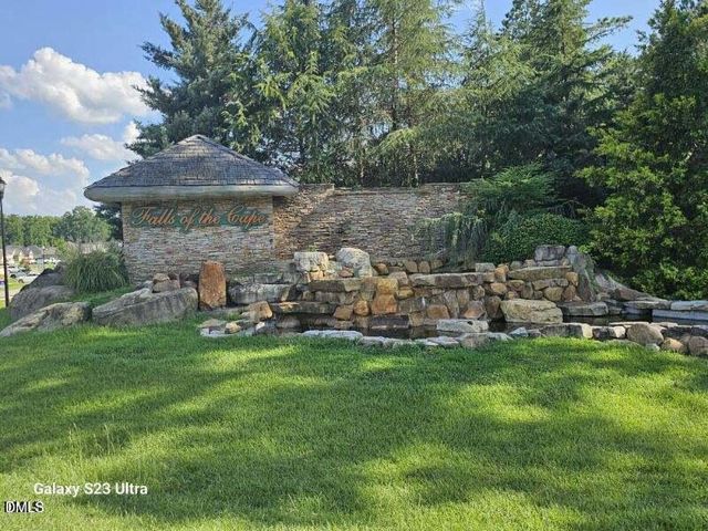 203 Lake Edge Drive, Lillington, NC 27546