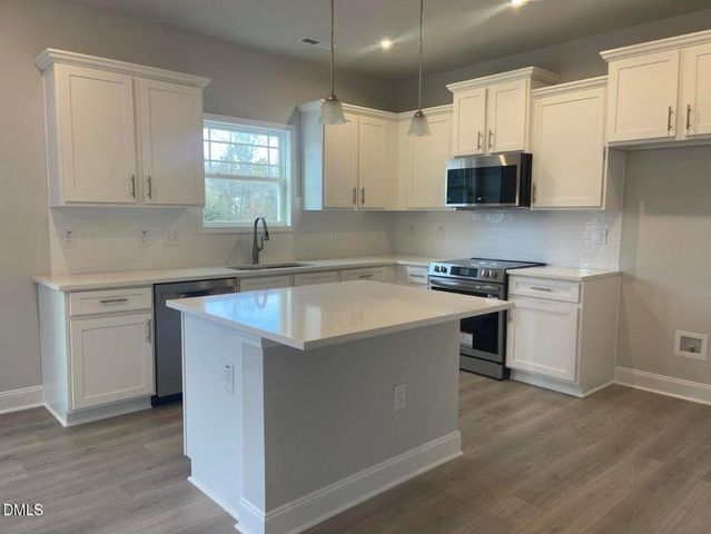 203 Lake Edge Drive, Lillington, NC 27546