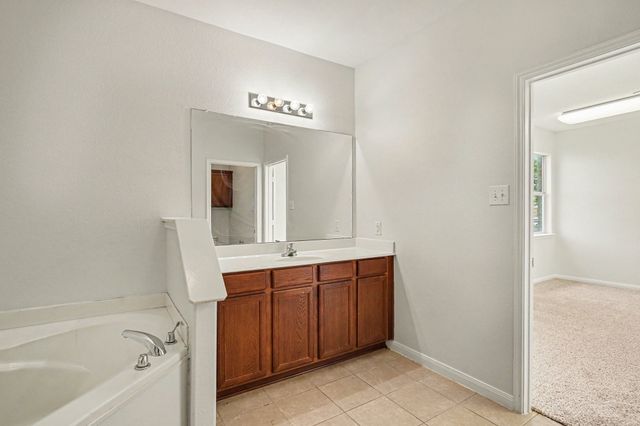 335 Quail Crossing Drive, Sanger, TX 76266