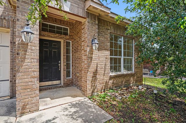 335 Quail Crossing Drive, Sanger, TX 76266