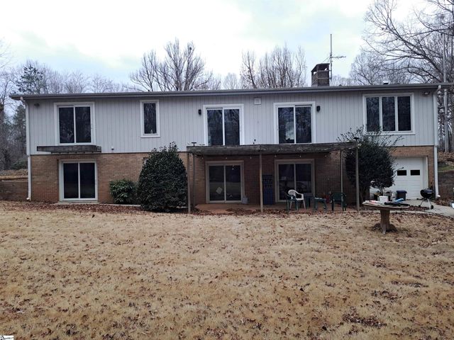 1923 Fairview Road, Fountain Inn, SC 29644