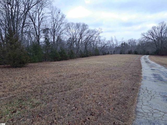 1923 Fairview Road, Fountain Inn, SC 29644