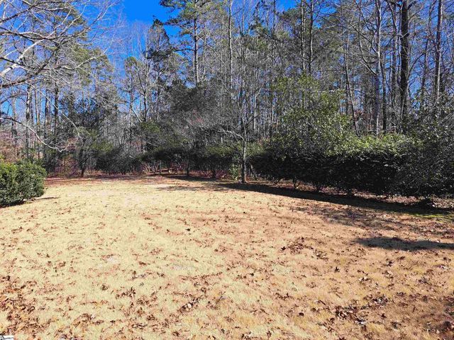 1923 Fairview Road, Fountain Inn, SC 29644