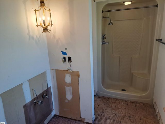 1923 Fairview Road, Fountain Inn, SC 29644