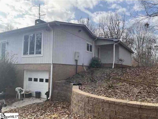 1923 Fairview Road, Fountain Inn, SC 29644