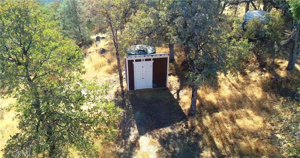 Image 6 of property listing at 5341 Paddy Hill Road, Mariposa, CA 95338