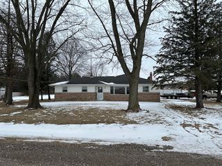 32410 S Butcher Lane, Wilmington, IL 60481