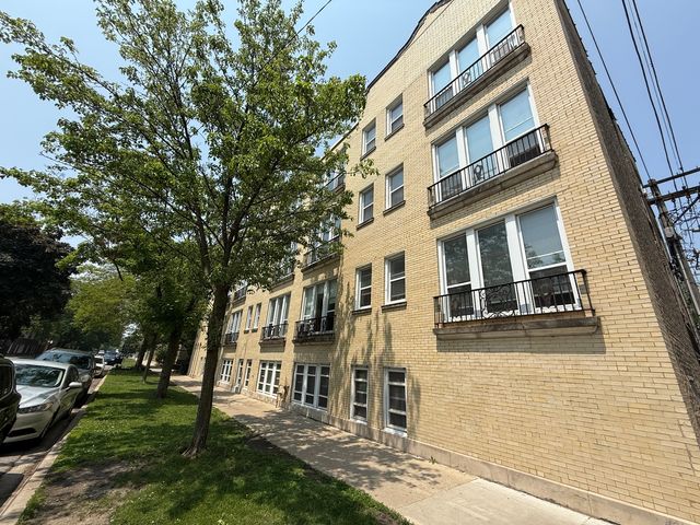 4901 N Christiana Avenue 32, Chicago, IL 60625