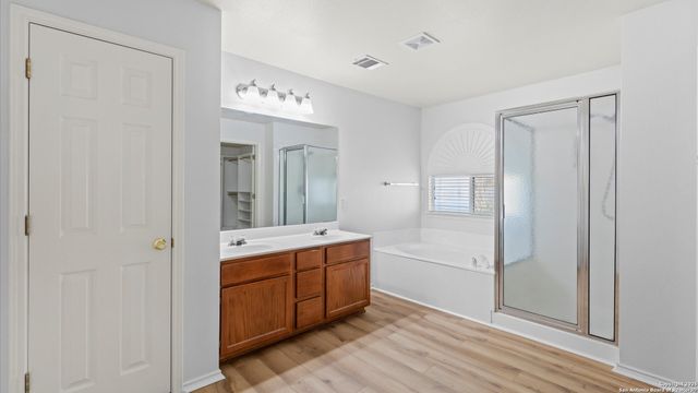 4218 Whitney, San Antonio, TX 78244