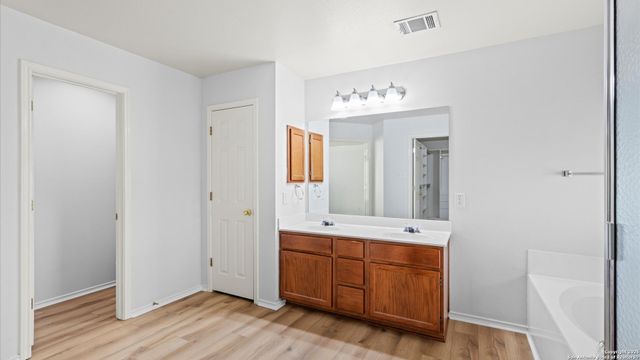 4218 Whitney, San Antonio, TX 78244