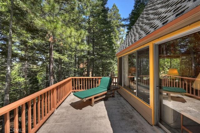 260 Burnt Mill, Lake Arrowhead, CA 92352
