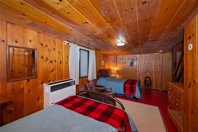 260 Burnt Mill, Lake Arrowhead, CA 92352