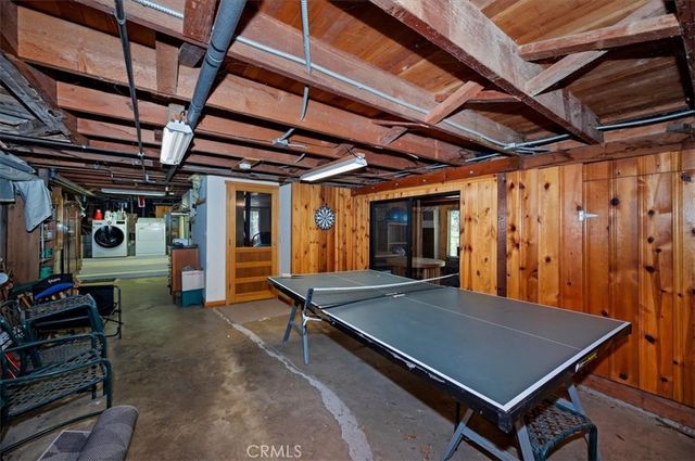 260 Burnt Mill, Lake Arrowhead, CA 92352