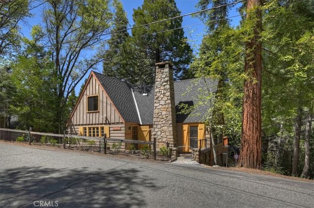 260 Burnt Mill, Lake Arrowhead, CA 92352