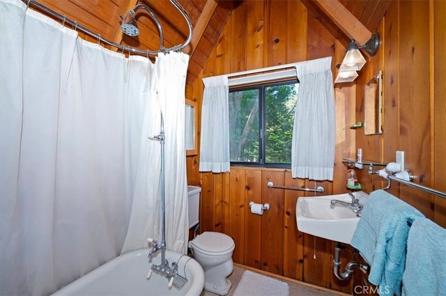 260 Burnt Mill, Lake Arrowhead, CA 92352
