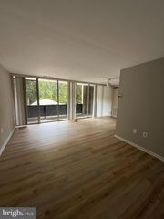 4360 IVYMOUNT CT #28, Annandale, VA 22003