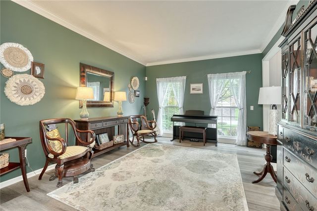 15 Dickinson Crossing, Perinton, NY 14450