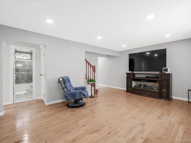 3437 2nd Street, Oceanside, NY 11572