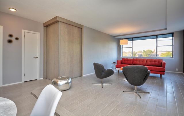 1620 E Broad Street, 408, Columbus, OH 43203