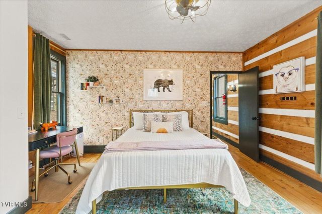1444 Rich Mountain Road, Zionville, NC 28698