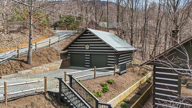 1444 Rich Mountain Road, Zionville, NC 28698