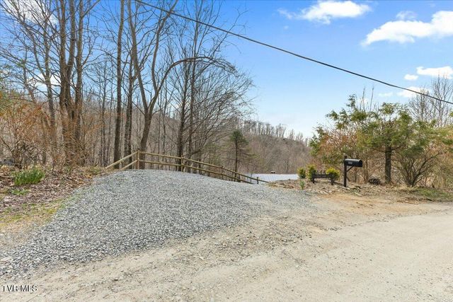 1444 Rich Mountain Road, Zionville, NC 28698