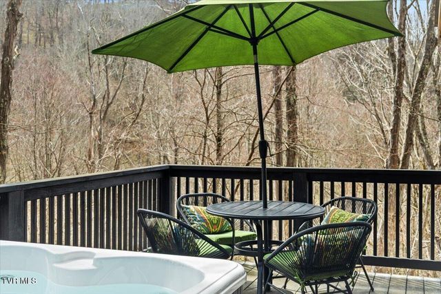 1444 Rich Mountain Road, Zionville, NC 28698