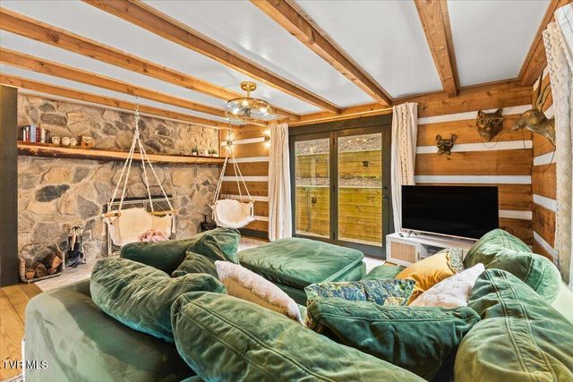 1444 Rich Mountain Road, Zionville, NC 28698