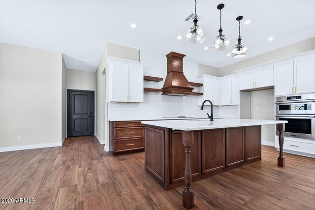 22606 W Laura Street, Wittmann, AZ 85361