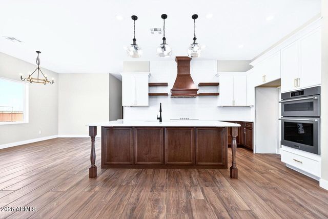 22606 W Laura Street, Wittmann, AZ 85361